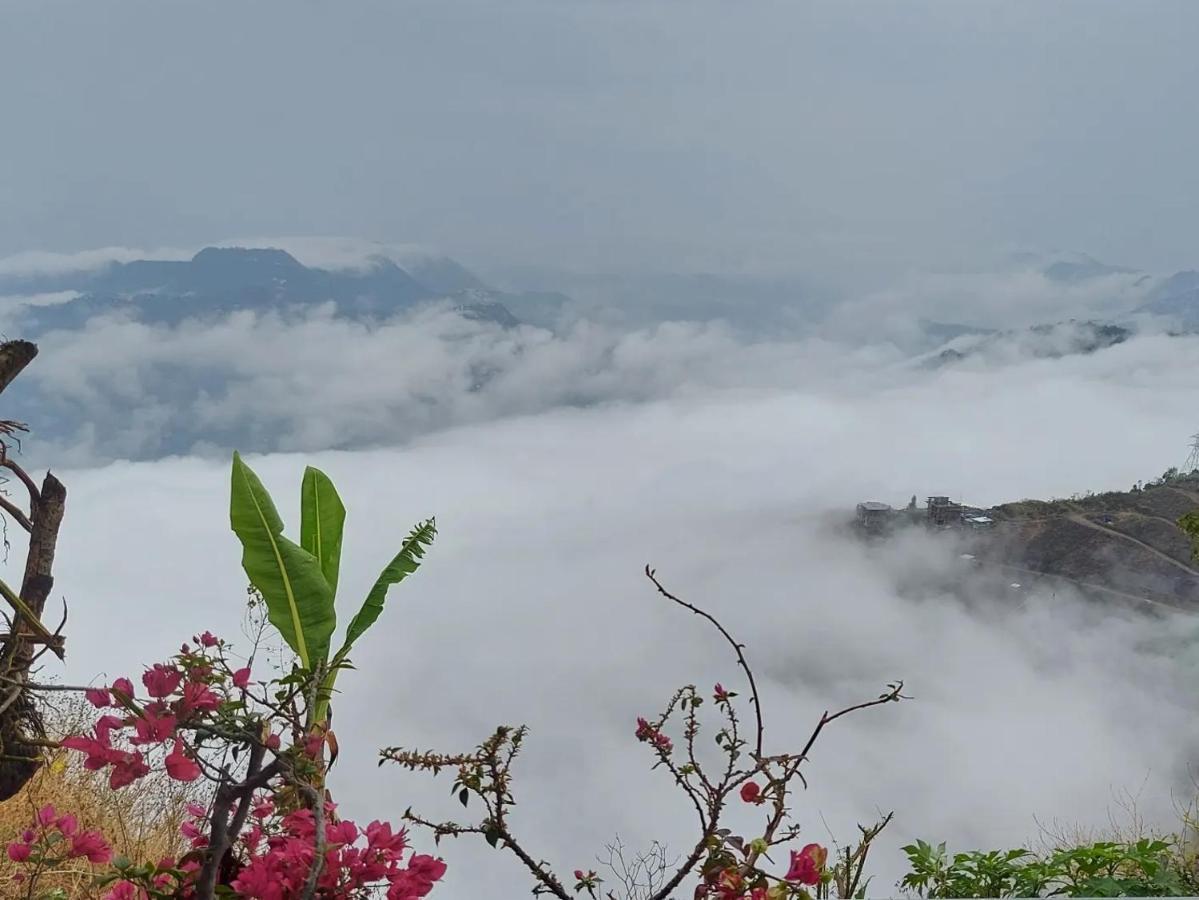 Giftland Homestay Аиджал Экстерьер фото